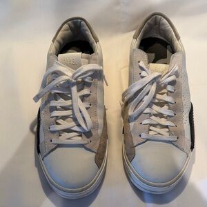 P448 White and Gray Sneakers